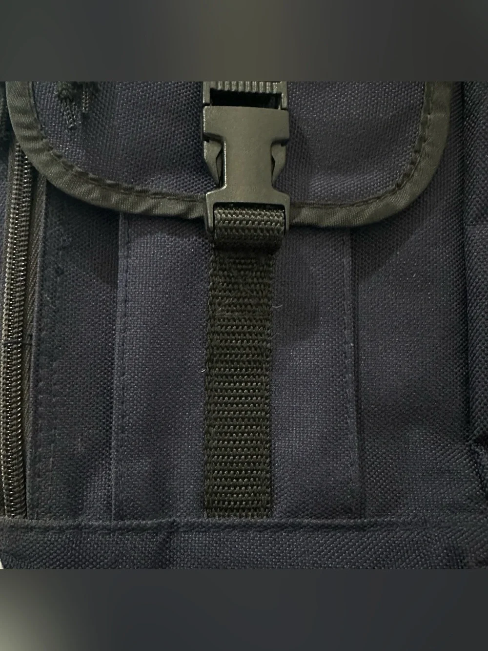 Vintage Eastsport Navy Crossbody Men’s Travel Organizer Utility Shoulder Bag